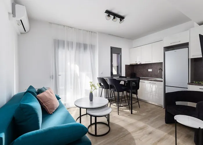 Lobster Chic By Binobi! Tesalónica